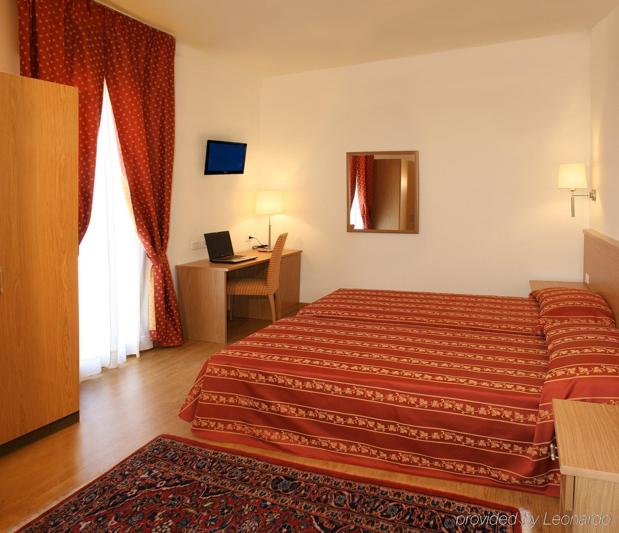 Hotel Marco Polo Airport Hotel Campalto Room photo